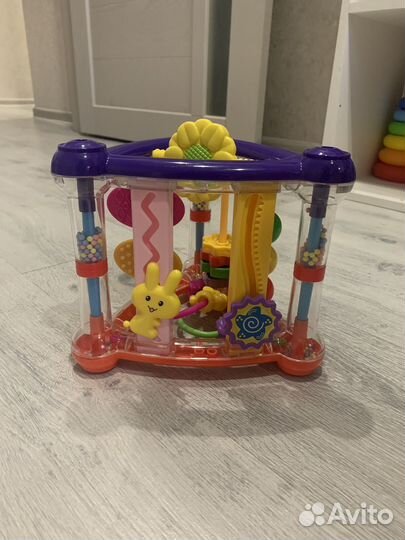 Развивающая игрушка