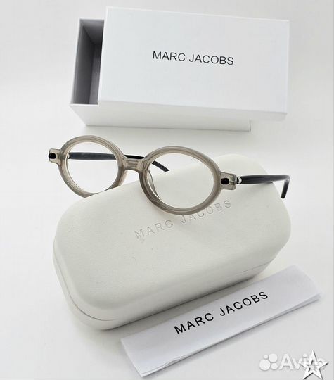 Солнцезащитные очки Marc Jacobs