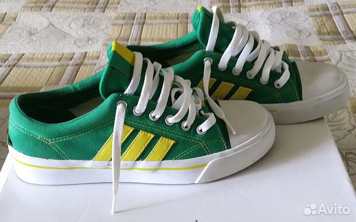 Кеды adidas brasic str