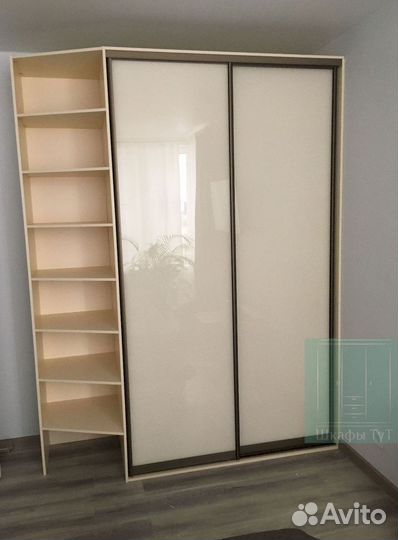 Шкаф стенка