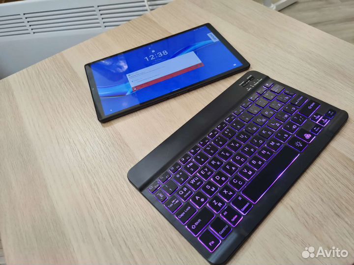 Планшет Lenovo TB-X606X + bluetooth клавиатура