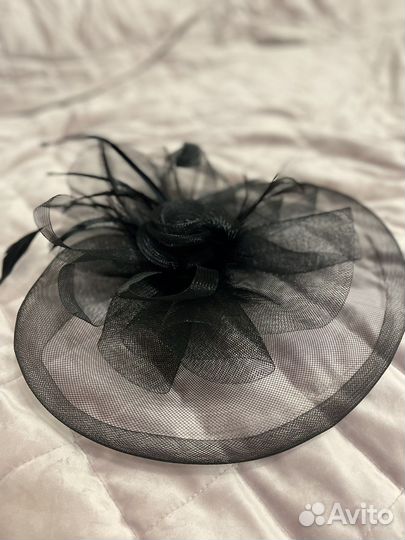 Шляпка с вуалью женская