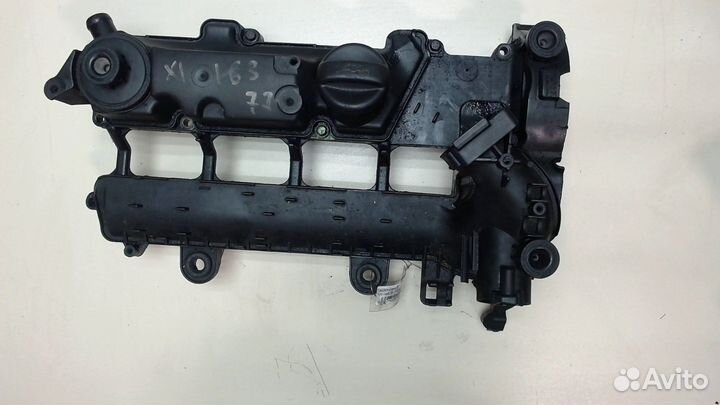 Крышка клапанная двс Ford Fiesta, 2005