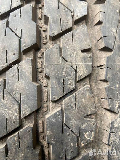 Bridgestone Duravis, C 225/70 R15 на диске