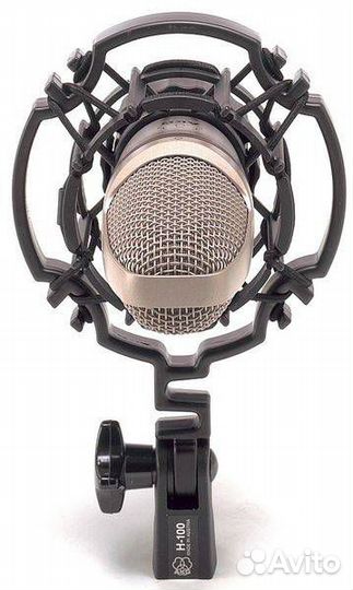 Микрофон конденсаторный, кардиоидный AKG C3000