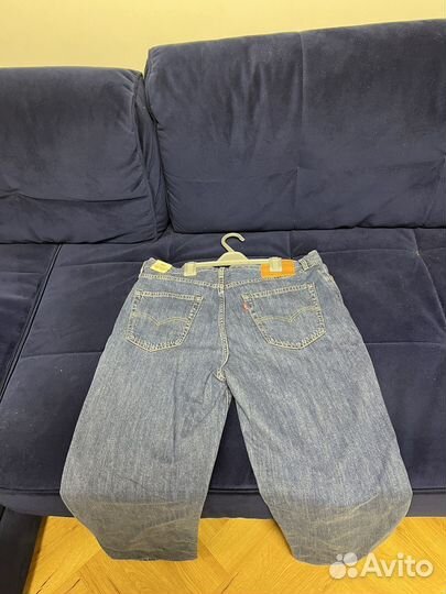 Джинсы levis 568