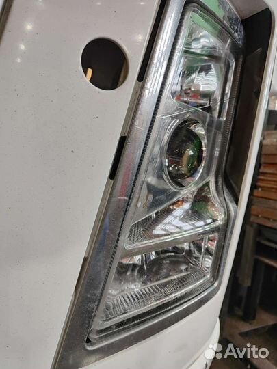 Фара Вольво фш