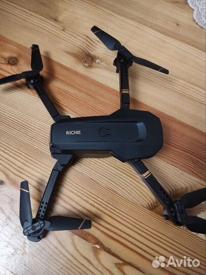 Квадрокоптер с камерой