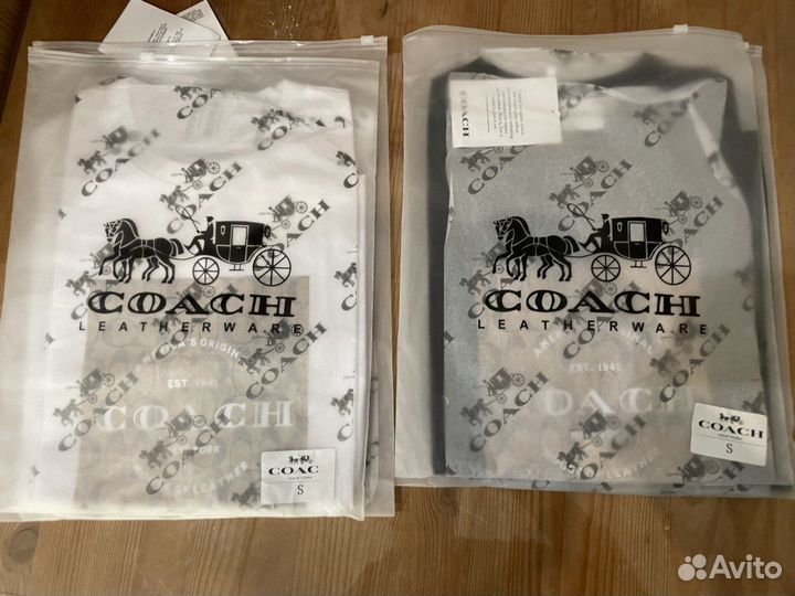 Футболка женская Coach