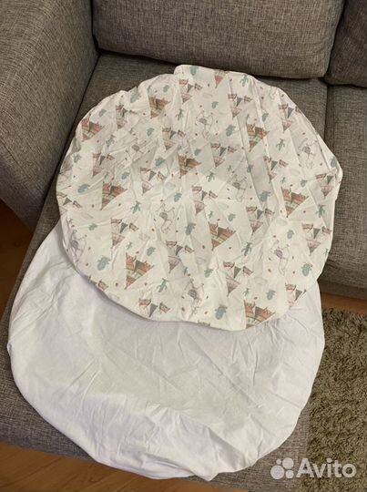 Простыни на резинке на круглую кровать