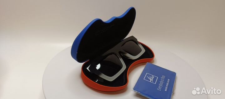 Солнцезащитные очки Theo. Оригинал