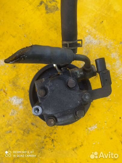 Насос гур Mitsubishi MR 353612 контрактный бу