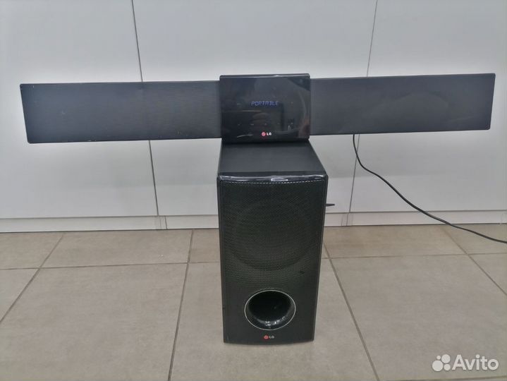 Саундбар LG BB4330A