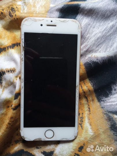 Телефон iPhone 6s