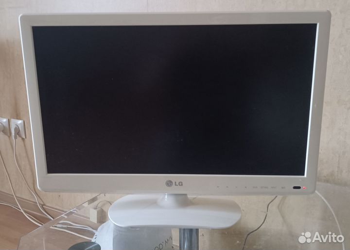 Телевизор LG 22LS3590