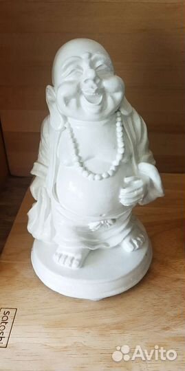 Статуэтка хотей