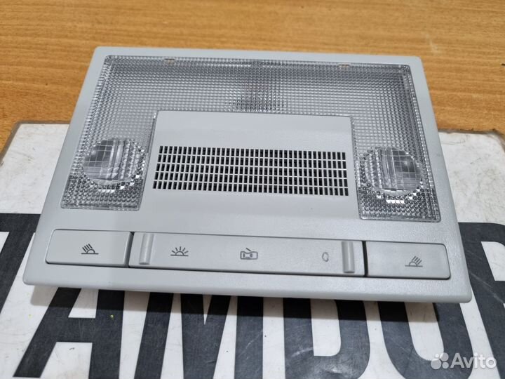 Потолочный плафон фольксваген поло 2019 год