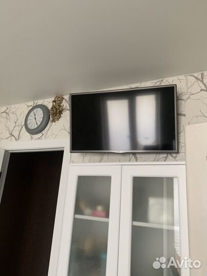 LED телевизор 32 Ld 32LB563U