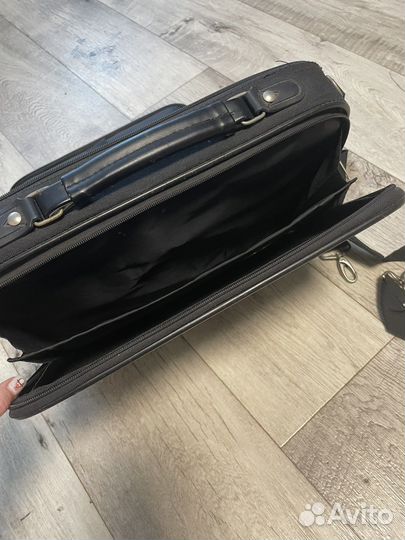 Сумка для ноутбука каркасная