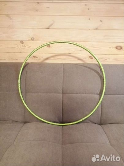 Обруч гимнастический