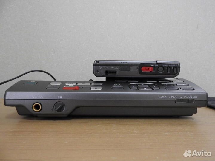 Sony MD Walkman MZS-R4ST