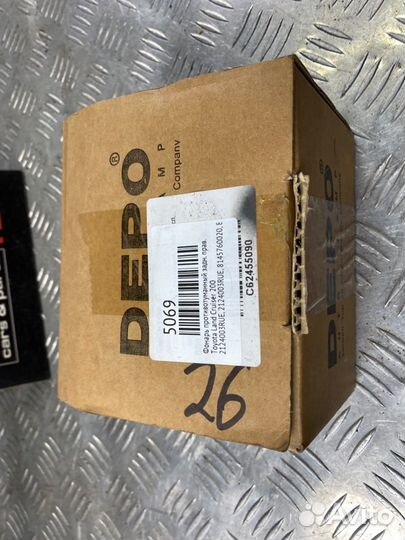 Фонарь противотуманный задний правый Toyota Land