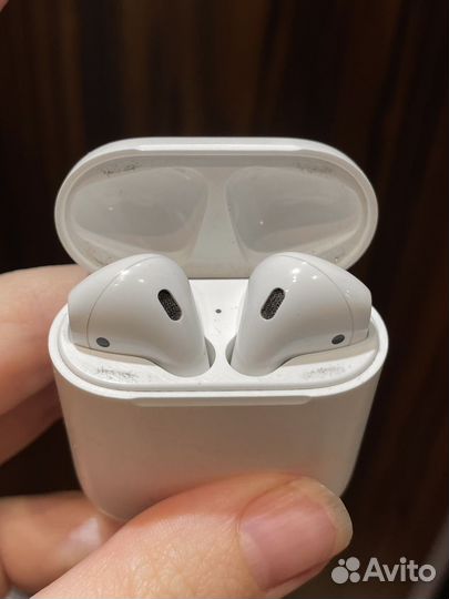 Беспроводные наушники Apple Air Pods (оригинал)