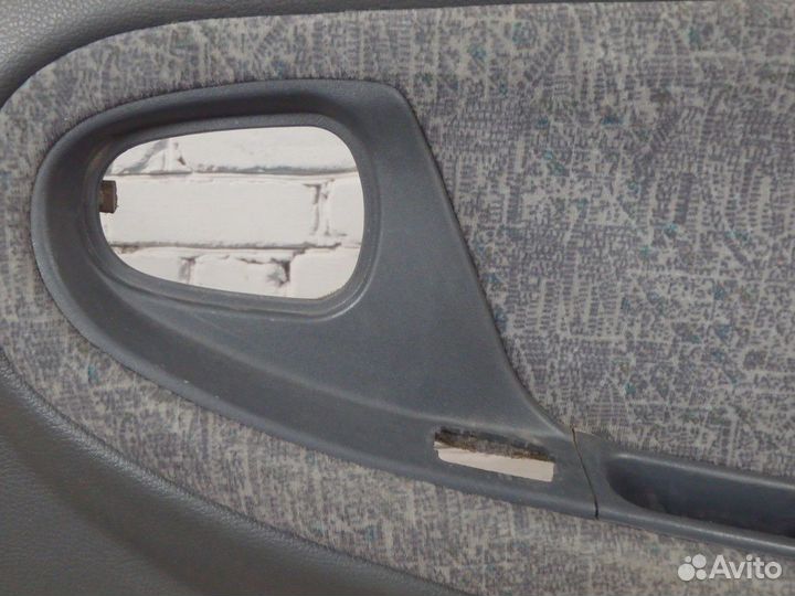 Обшивка двери задней правой Nexia Нексия N100