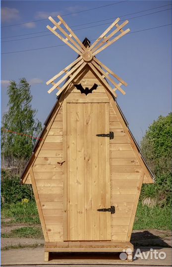 Уличный туалет от производителя HME555