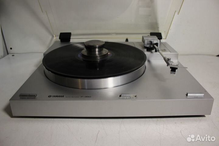 Yamaha P-350 Виниловый проигрыватель Japan