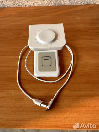 Зарядная станция Deppa 3 в 1(беспроводная зарядка)