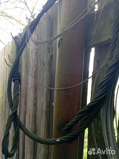 Трос стальной буксировочный