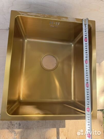 Мойка для кухни стальная