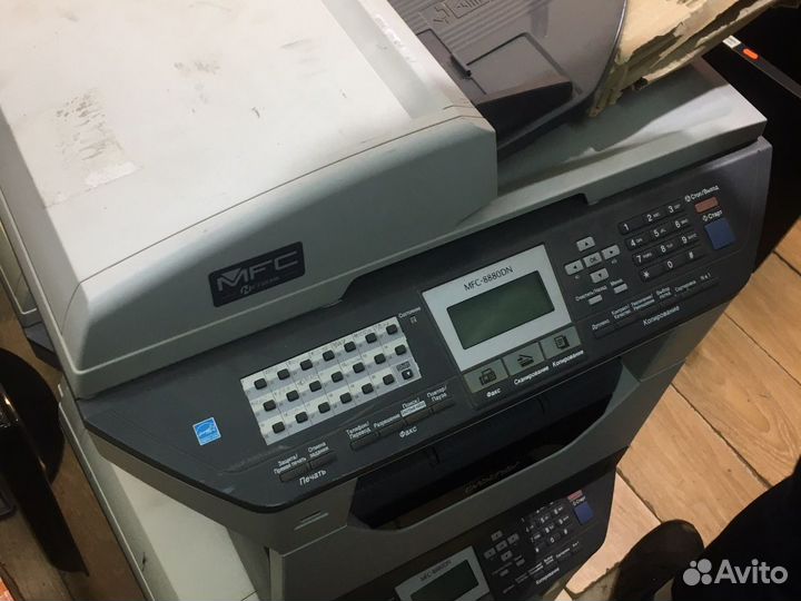 Принтер мфу Brother MFC-8880DN
