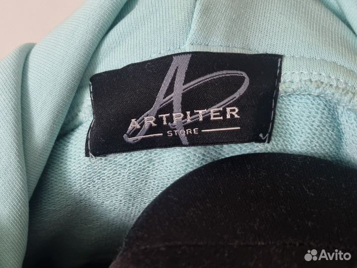 Свитшот с капюшоном женский 48 L с принтом