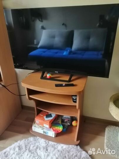 Тумба под телевизор