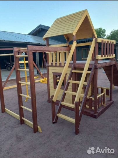 Детский спортивный комплекс уличный