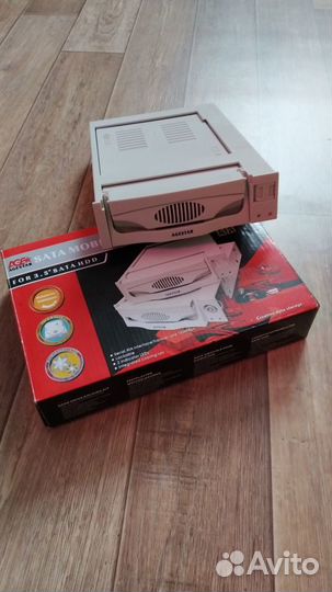 Контейнер для жесткого диска hdd