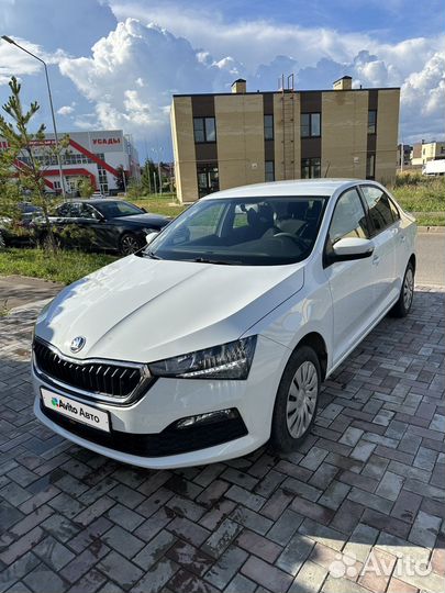 Skoda Rapid 1.6 AT, 2021, 22 400 км