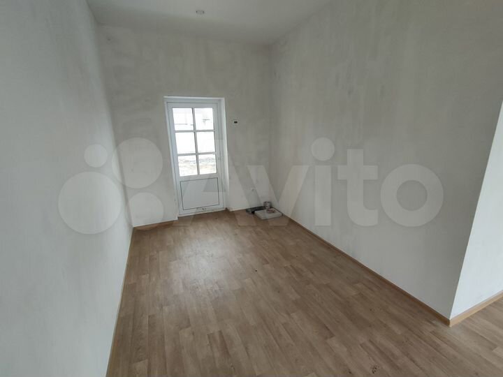 Дом 114 м² на участке 10,7 сот.