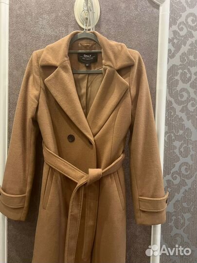 Пальто женское