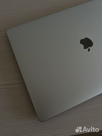 Apple macbook pro 16 2019 i7