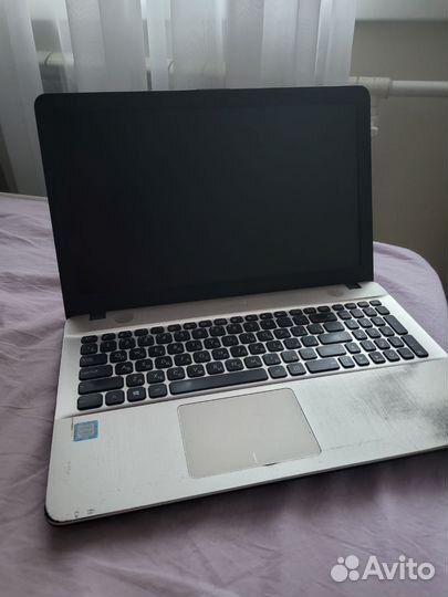 Ноутбук Asus 15,6