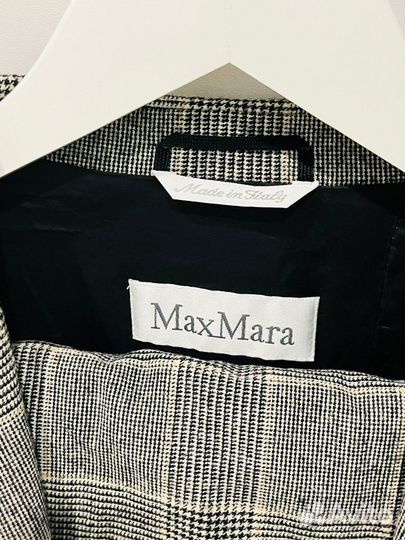 Брючный костюм женский Max Mara