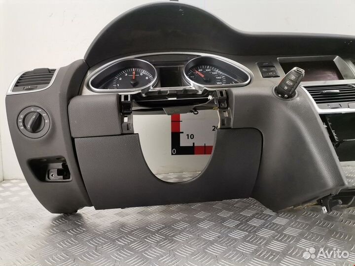 Торпедо для Audi Q7 4L