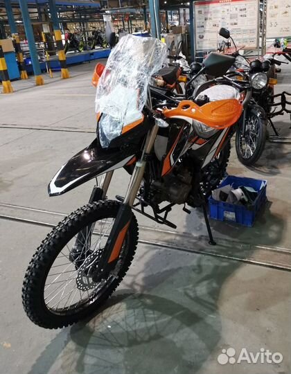 Мотоцикл Adventure 250 (с птс)