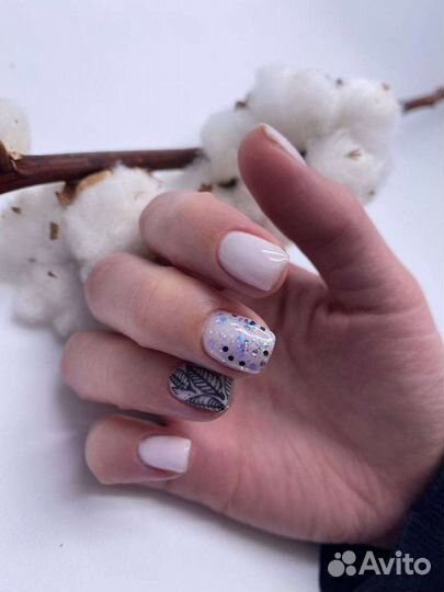 Маникюр на дому