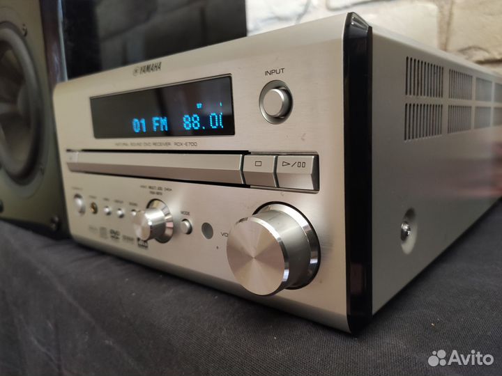 Музыкальный центр Yamaha RDX-E700
