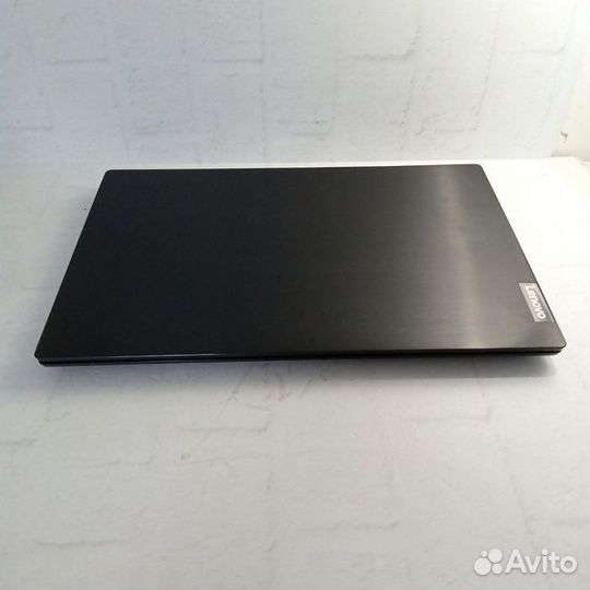 Ноутбук Lenovo ideapad s145-15ast (7423)