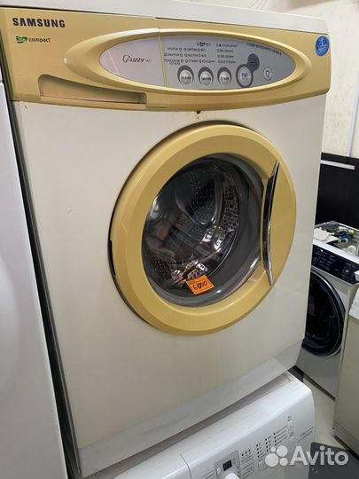 Samsung 4кг узкий 33см